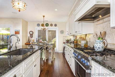 212 C Ave, Coronado, CA 92118 photo 1