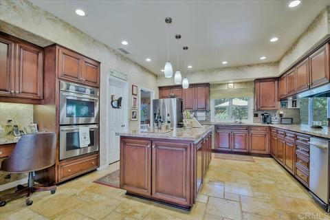 1606 Joshua Tree Ln, Fallbrook, CA 92028 photo 7