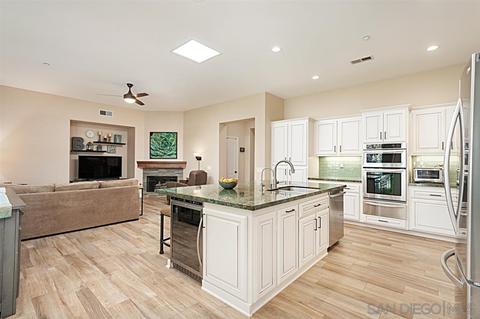 636 Inverlochy Dr, Fallbrook, CA 92028 photo 8