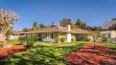 1608 Ranchwood Ln, Fallbrook, CA 92028 photo 2