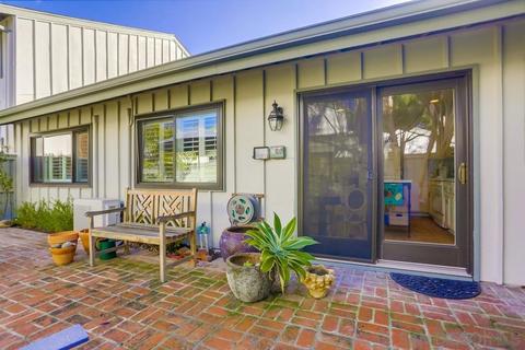 8272 Caminito Modena, La Jolla, CA 92037 photo 22