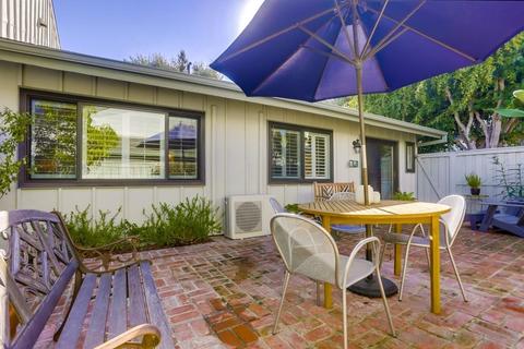 8272 Caminito Modena, La Jolla, CA 92037 photo 24