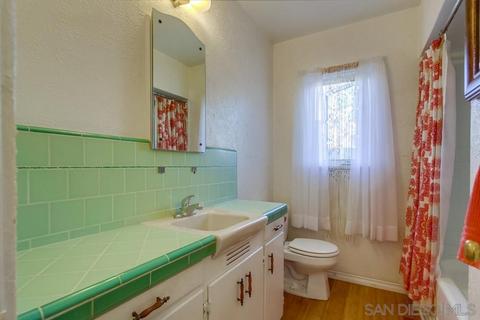 4939 Pine St, La Mesa, CA 91942 photo 11