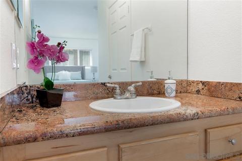 9860 Dale Ave #B8, Spring Valley, CA 91977 photo 11