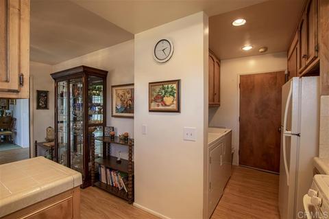 1021 La Solana Dr, Fallbrook, CA 92028 photo 5