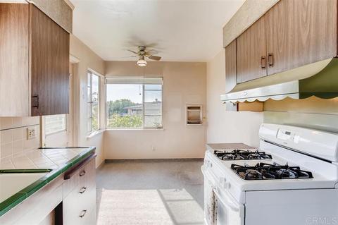6557 Macarthur Dr, Lemon Grove, CA 91945 photo 10