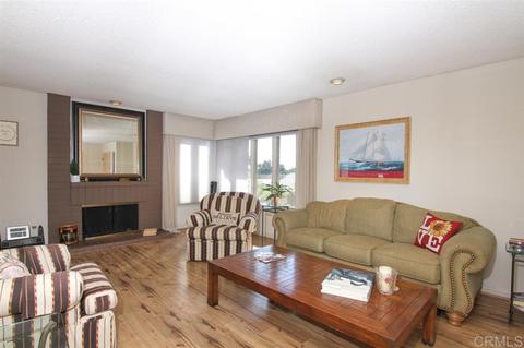 4640 Trieste, Carlsbad, CA 92010 photo 3