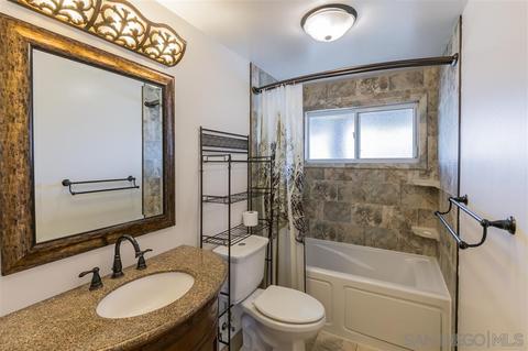 1367 Rex Ln, El Cajon, CA 92021 photo 8