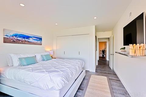 8588 Prestwick Dr, La Jolla, CA 92037 photo 18