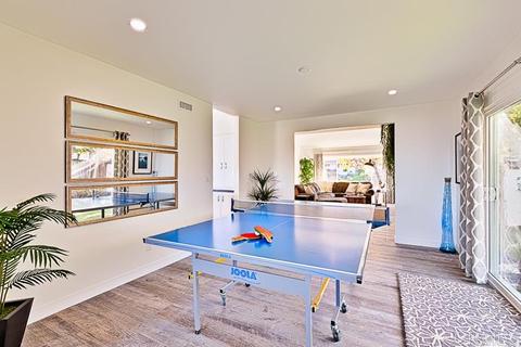8588 Prestwick Dr, La Jolla, CA 92037 photo 13