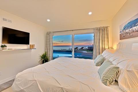 8588 Prestwick Dr, La Jolla, CA 92037 photo 11