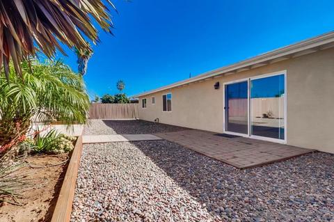 1110 Iris Ave, Imperial Beach, CA 91932 photo 8