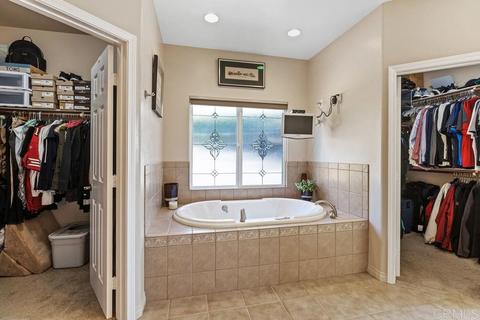 2920 Cantegra Gln, Escondido, CA 92025 photo 11