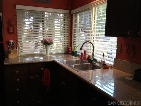 239 Crestview Gln, Escondido, CA 92026 photo 6