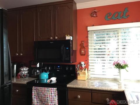 239 Crestview Gln, Escondido, CA 92026 photo 5