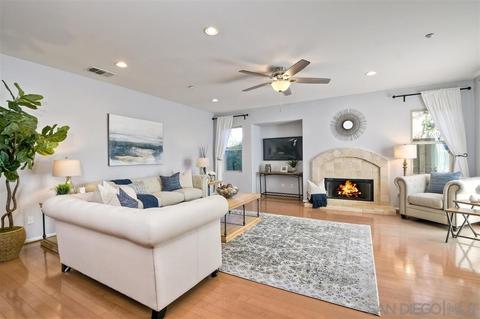 7577 Corelli Ln, San Diego, CA 92127 photo 9