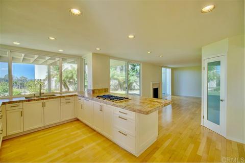 8212 Caminito Maritimo, La Jolla, CA 92037 photo 7