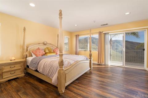 2119 Pointe Pkwy, Spring Valley, CA 91978 photo 14