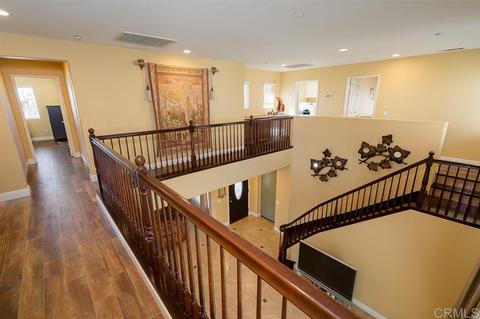 2119 Pointe Pkwy, Spring Valley, CA 91978 photo 9