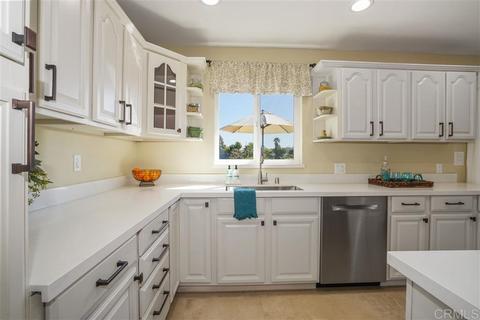 6035 Broadmoor, La Mesa, CA 91942 photo 3