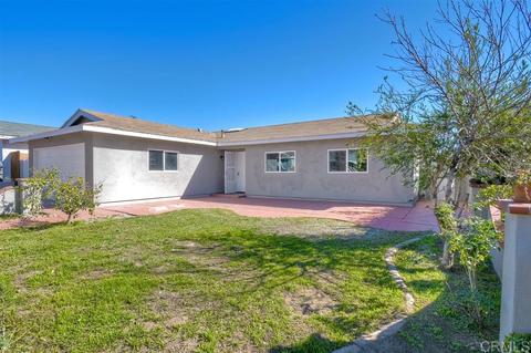 624 Michael St, Oceanside, CA 92057 photo 2