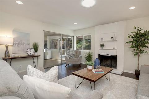 251 Village Run E, Encinitas, CA 92024 photo 6