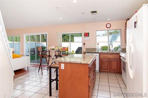 126 Rock Glen Way, Santee, CA 92071 photo 10