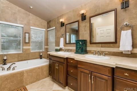 1174 Masterpiece Dr, Oceanside, CA 92057 photo 20
