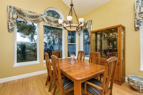 1174 Masterpiece Dr, Oceanside, CA 92057 photo 12