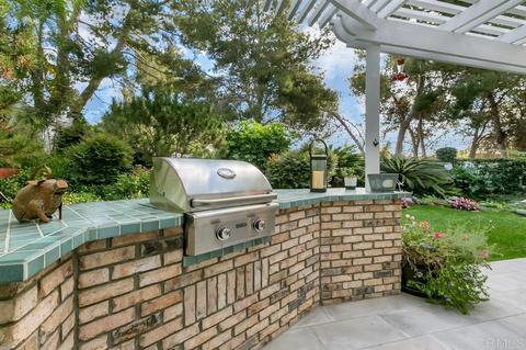 1174 Masterpiece Dr, Oceanside, CA 92057 photo 6