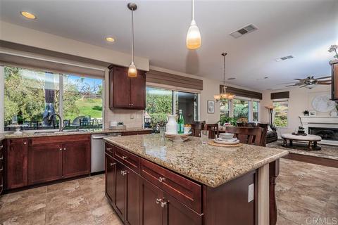 1991 Chopin Way, Oceanside, CA 92054 photo 2