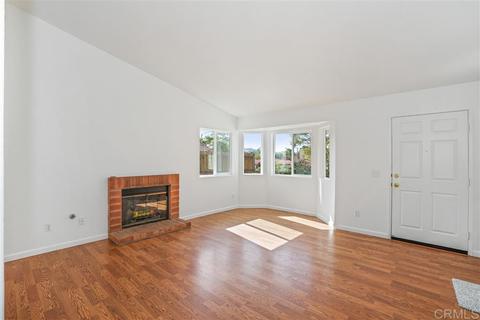 780 Cuchillo, Oceanside, CA 92057 photo 2
