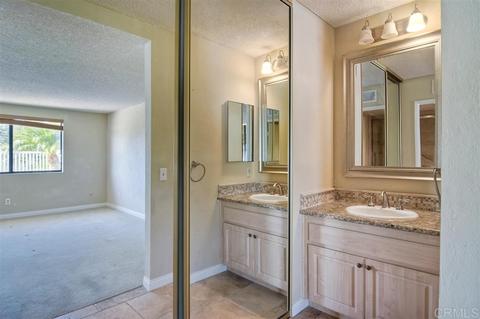 2056 Palmer Dr, Oceanside, CA 92056 photo 12