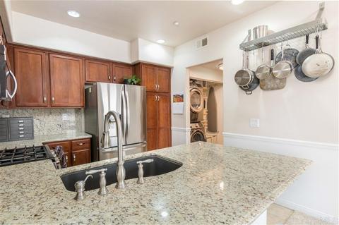 1701 Bellamont Pass, Santee, CA 92071 photo 8