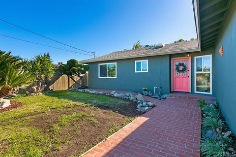 4855 Tacayme Dr, Oceanside, CA 92057 photo 2