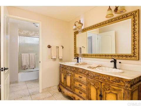 1526 Skyhawk Rd, Escondido, CA 92029 photo 21