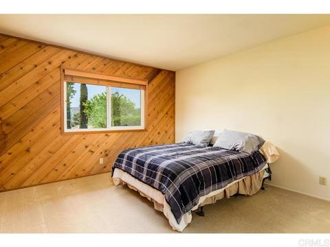 1526 Skyhawk Rd, Escondido, CA 92029 photo 22