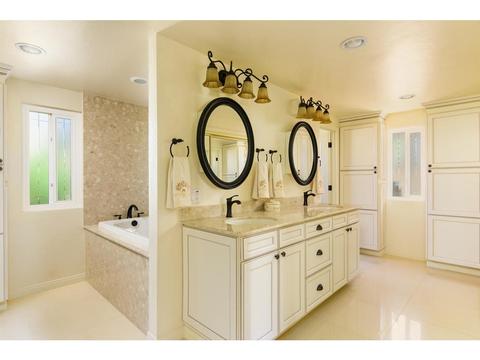 1526 Skyhawk Rd, Escondido, CA 92029 photo 19