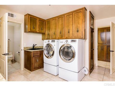 1526 Skyhawk Rd, Escondido, CA 92029 photo 23