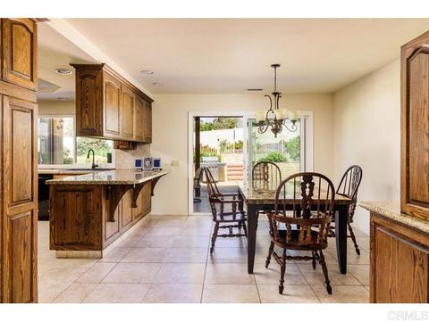 1526 Skyhawk Rd, Escondido, CA 92029 photo 10