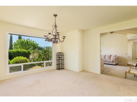 1526 Skyhawk Rd, Escondido, CA 92029 photo 7