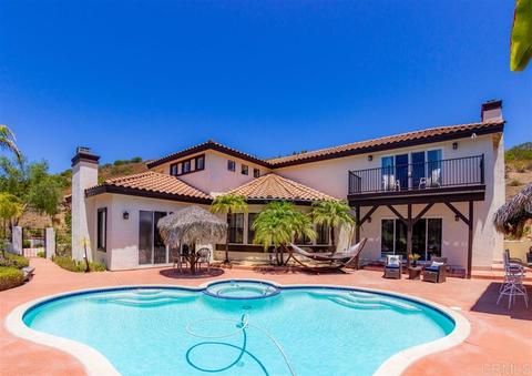 12625 Gate Dr, Poway, CA 92064 photo 4