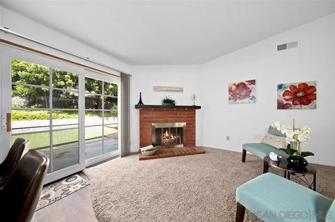 10164 Tres Lagos Ct, Spring Valley, CA 91977 photo 12