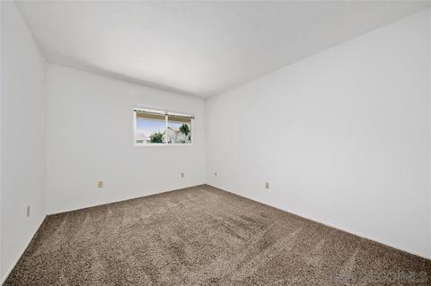 10164 Tres Lagos Ct, Spring Valley, CA 91977 photo 17