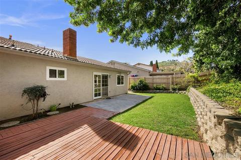 10164 Tres Lagos Ct, Spring Valley, CA 91977 photo 19