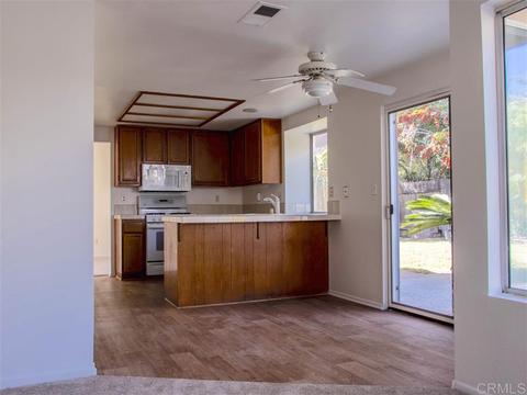 855 Glenwood Dr, Oceanside, CA 92057 photo 7