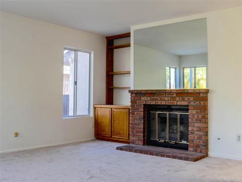 855 Glenwood Dr, Oceanside, CA 92057 photo 3