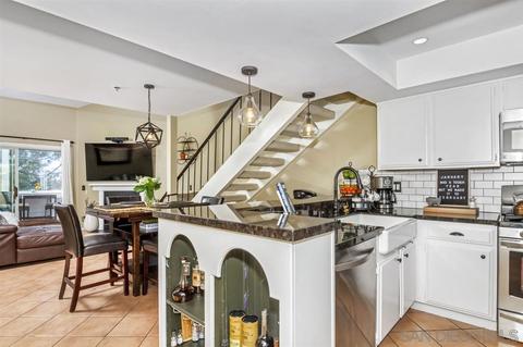 207 Mangano Cir, Encinitas, CA 92024 photo 9