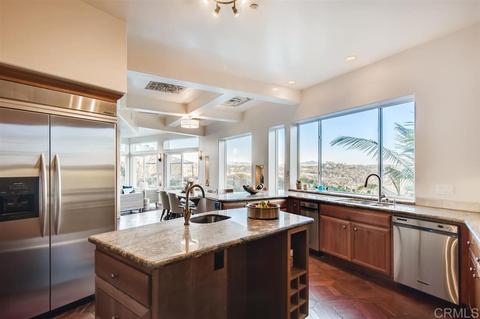 142 Hummingbird Hl, Encinitas, CA 92024 photo 4