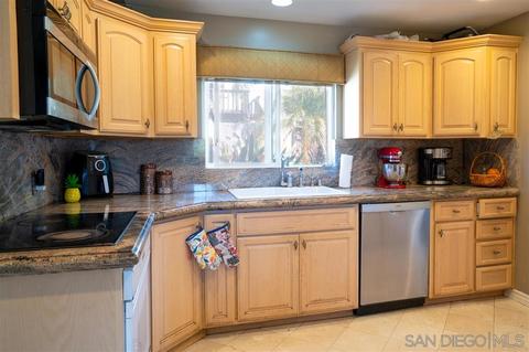 9533 Single Oak Dr, Lakeside, CA 92040 photo 6